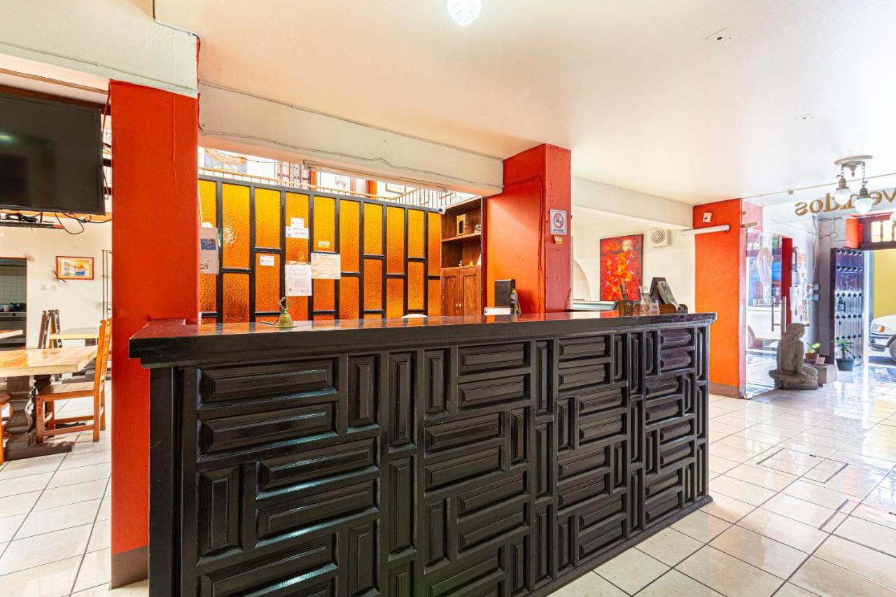 Capital O Hotel Villa De Leon Oaxaca Ngoại thất bức ảnh