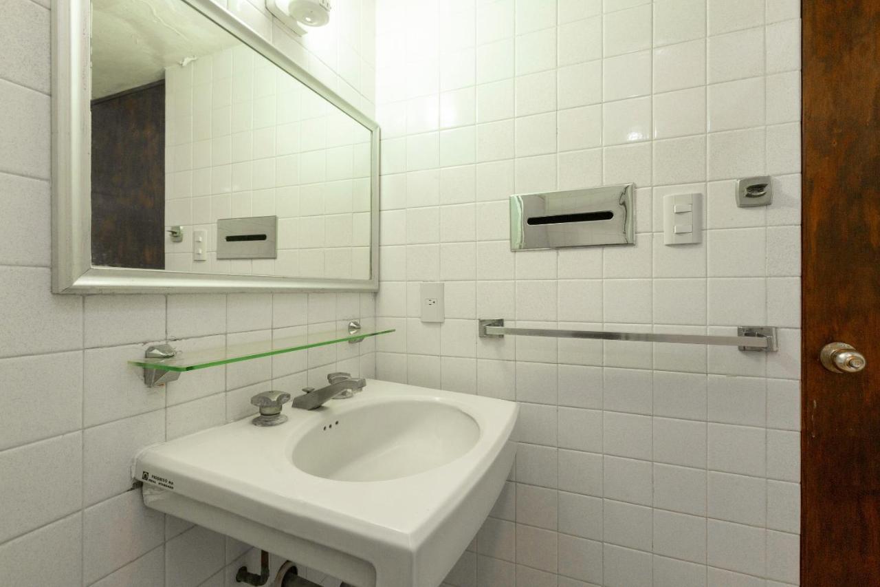Capital O Hotel Villa De Leon Oaxaca Ngoại thất bức ảnh