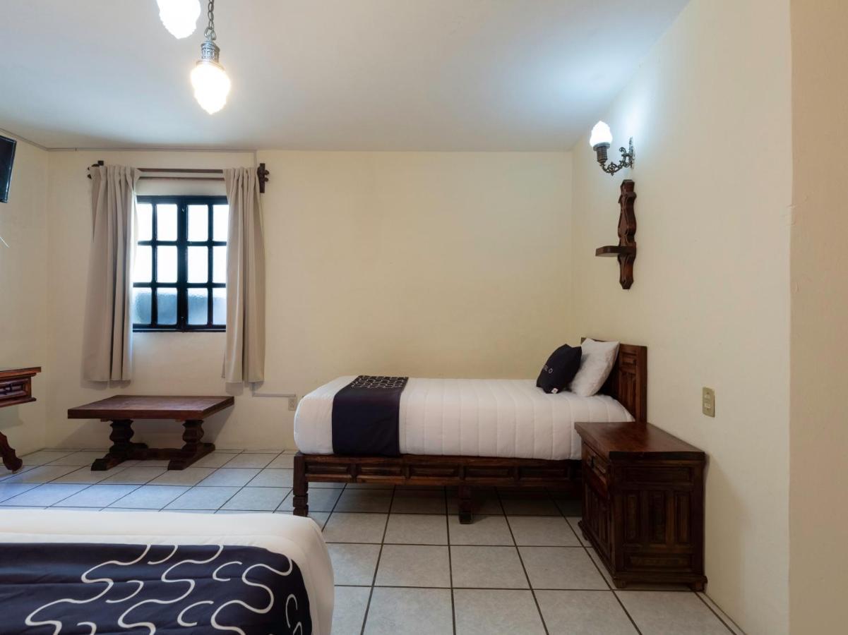 Capital O Hotel Villa De Leon Oaxaca Ngoại thất bức ảnh