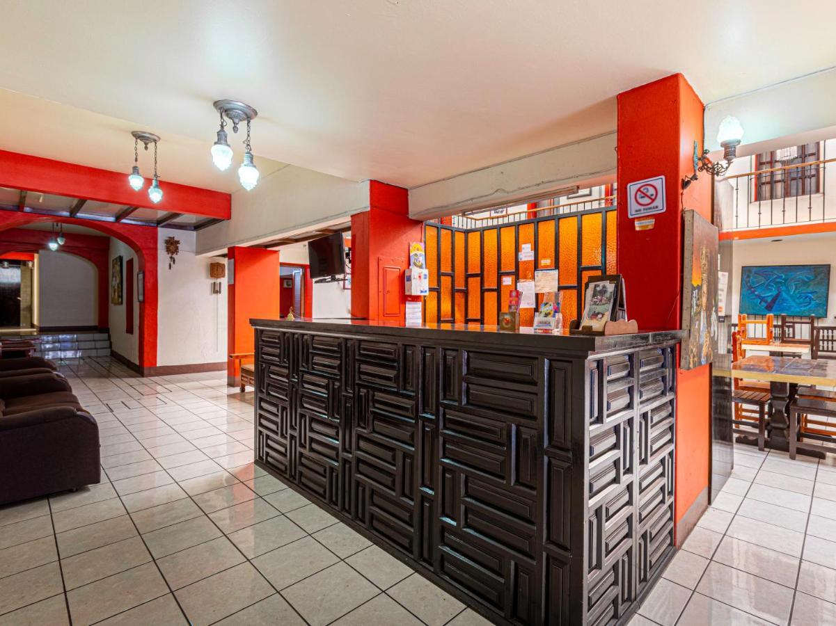 Capital O Hotel Villa De Leon Oaxaca Ngoại thất bức ảnh